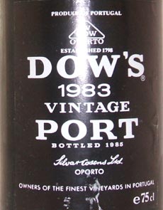 1983 Dows Vintage Port 1983 (1/2 bottle)
