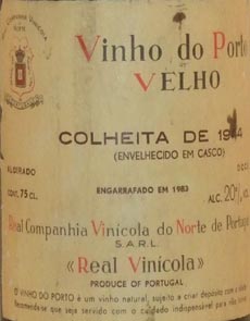 1944 Real Companhia Velha Royal Oporto Port 1944 